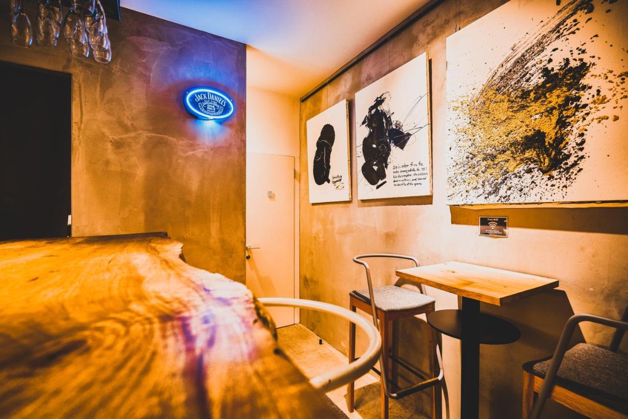 Catalyst Art Hotel Oszaka Kültér fotó